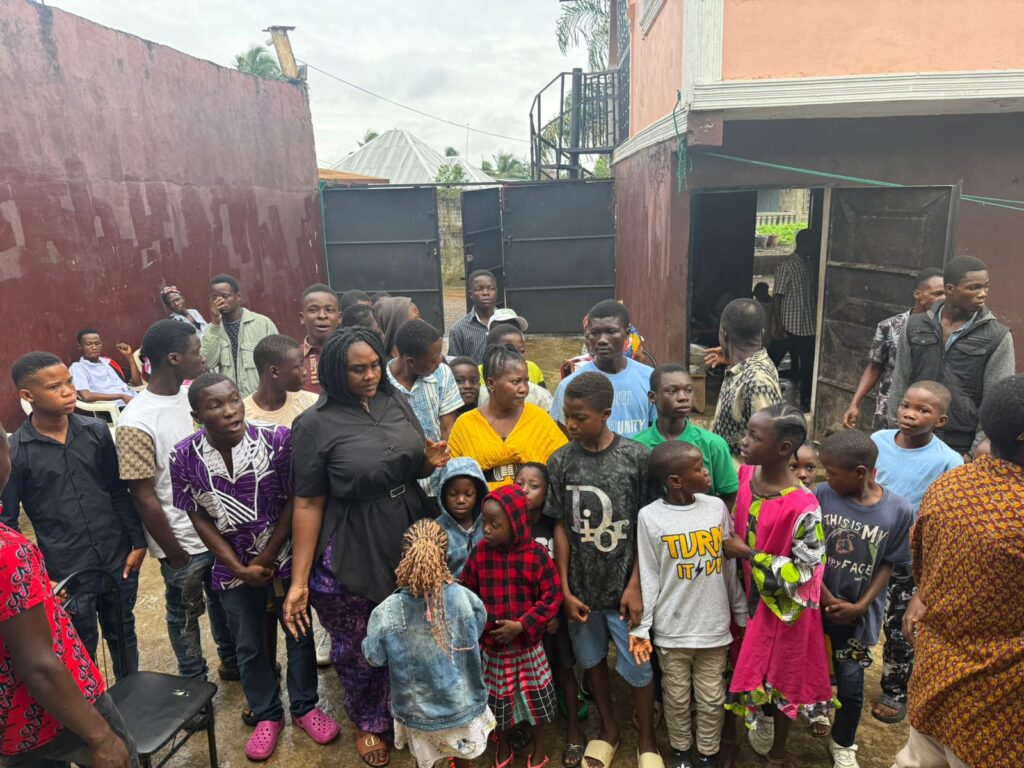 THIS IS AN ORGANIZATION THAT HELP DISADVANTAGED YOUTH AND OUR LESS PRIVILEGED IN AND AROUND THE COMMUNITIES BY FEEDING THEM, CLOTHING AND TAKING THEM TO CHURCH. whatsapp image 2025 09 01 at 15.51.36 959ce617